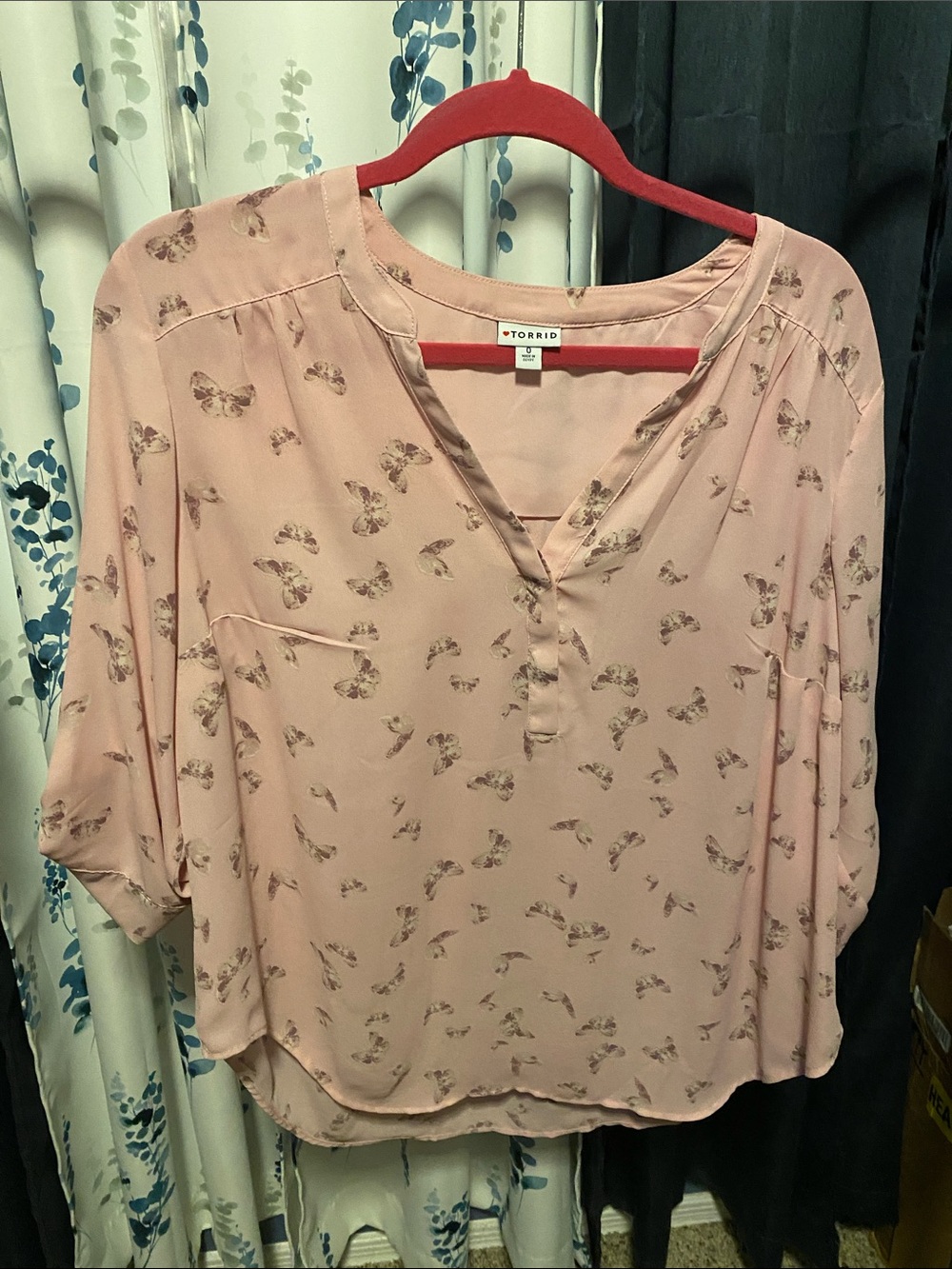 torrid Blush Pink Butterfly Split-Neck Dolman Blouse